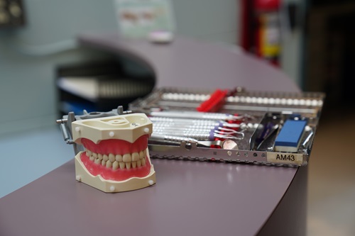 Dental_instruments Dental_instruments